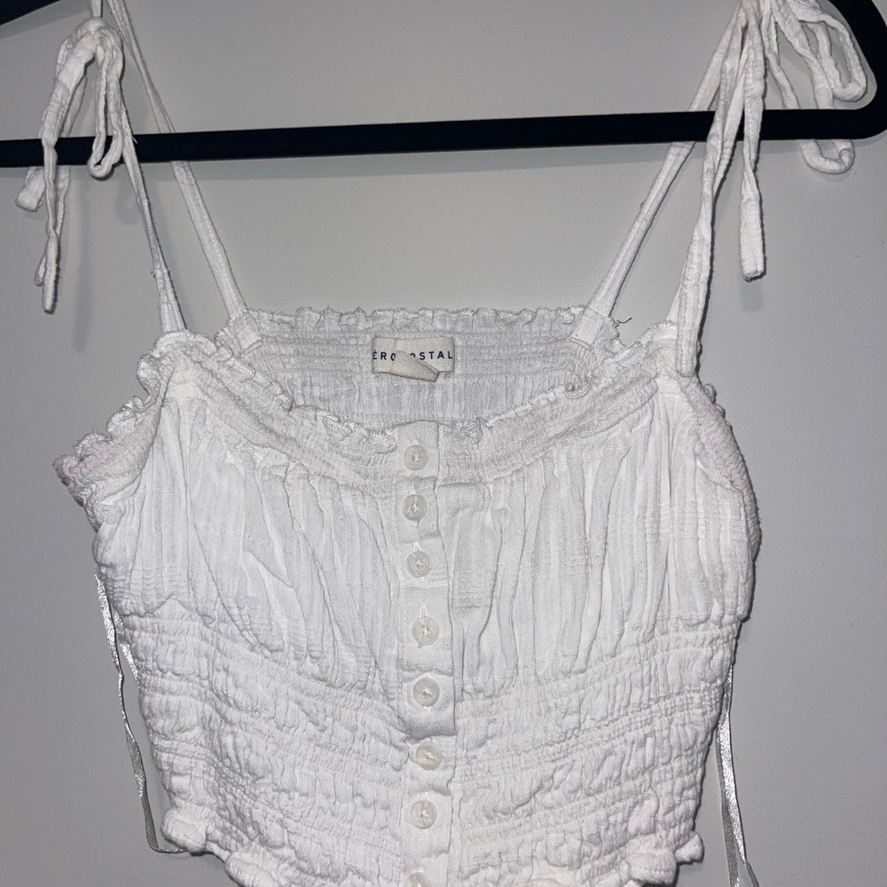 White ruffle tanktop